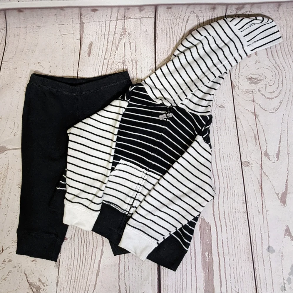 CARTER'S Hoodie Sweatshirt and Pants